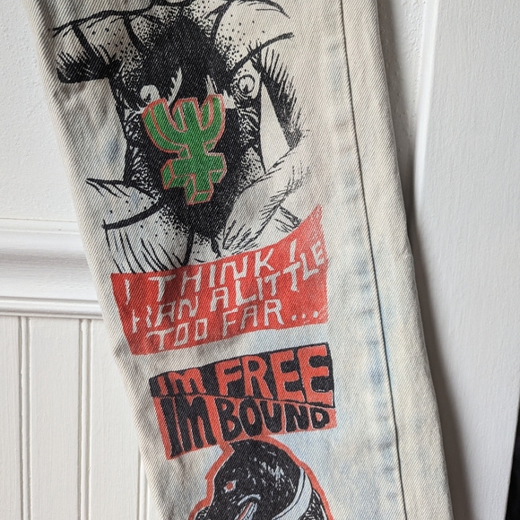 COME TEES by Sonya Sombreuil Forbidden Zone jeans - Picture 8 of 10